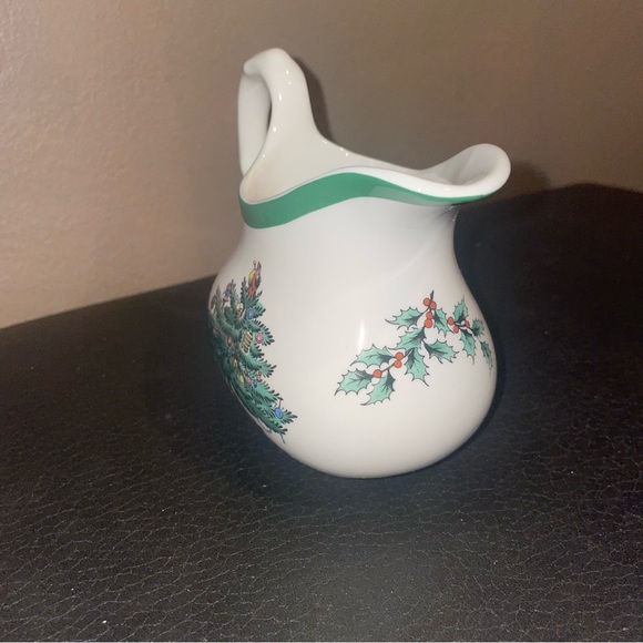 Spode Christmas Tree Sugar and Creamer Set - Picture 7 of 9